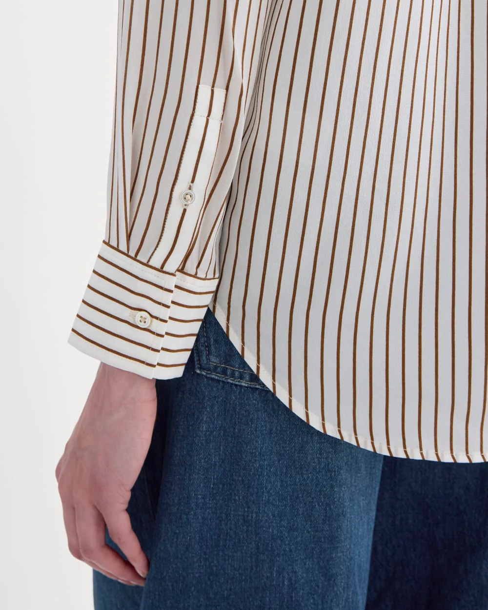La Chemise Indispensable en Soie Lavable | Rayures Crème / Caramel