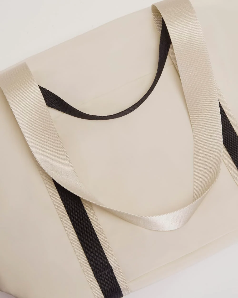 Le sac à main en nylon recyclé | Parchemin