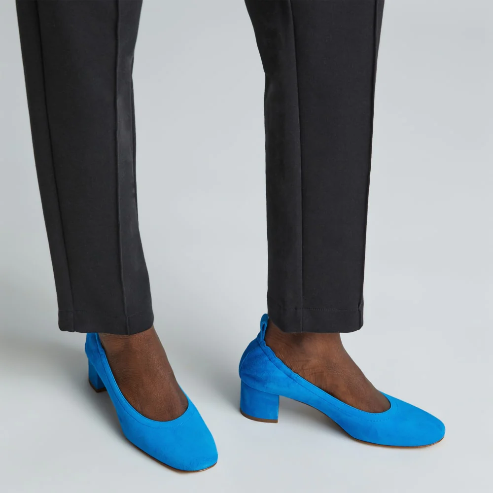 Le talon The Day en largeur étroite | Suede bleu brillant