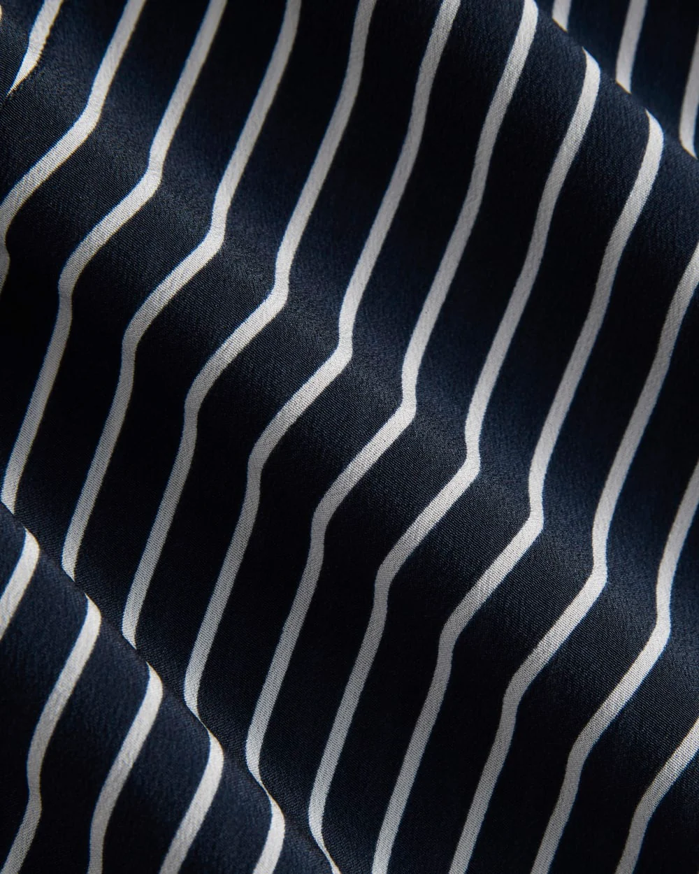 La Chemise Indispensable en Soie Lavable | Bleu Véritable / Rayure Crème