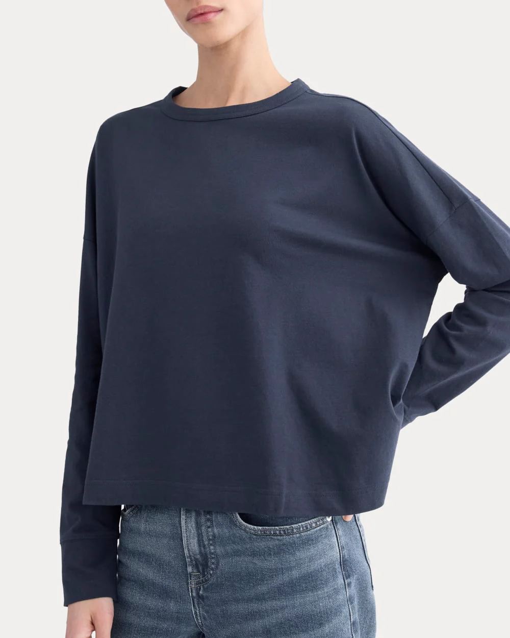 Pull-over oversize à col rond en coton essentiel | Bleu marine profond