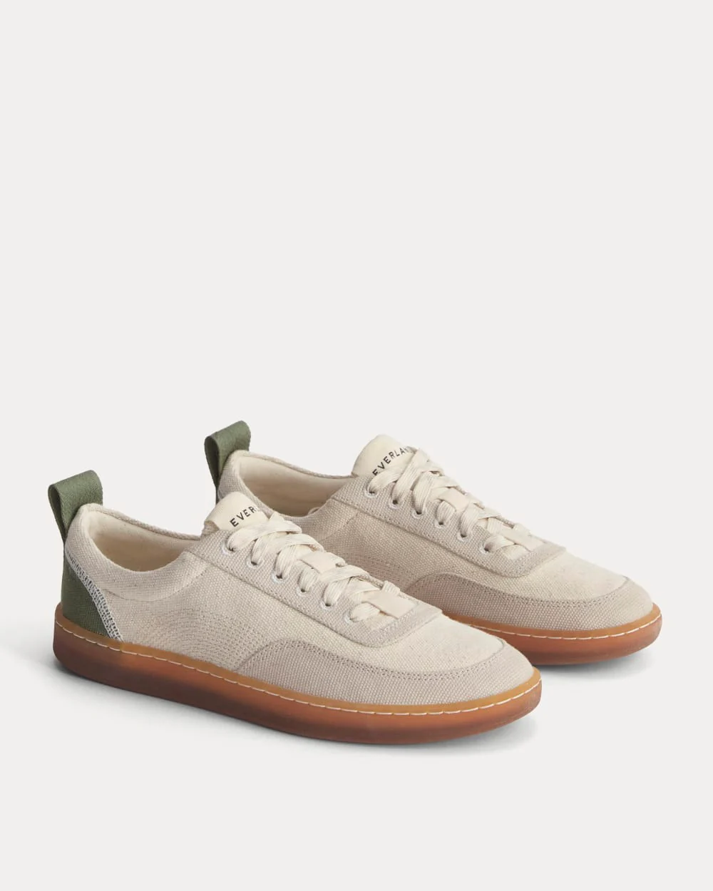 La Chaussure à Semelle Usée | Vert Forêt