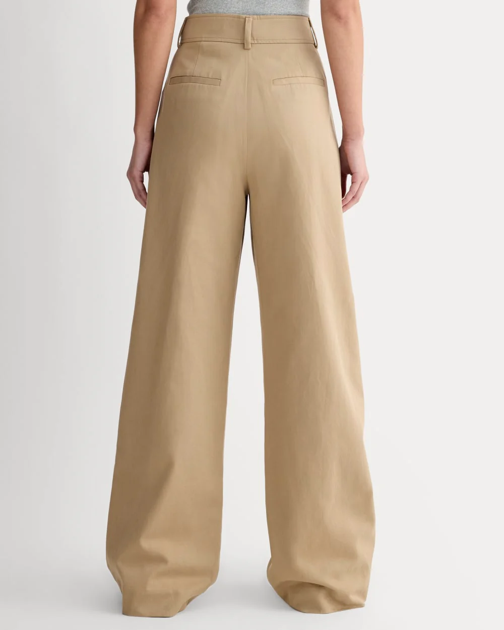 Le Pantalon Plissé The Draper en Buttersmooth | Brun Cendré | 76 cm de longueur intérieure