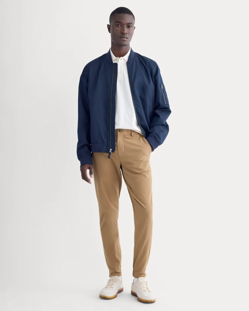 Le pantalon chino de voyage performant | Coco grillé