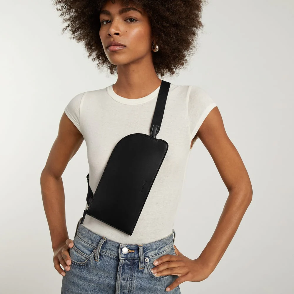 Le sac bandoulière en cuir de cactus | Noir