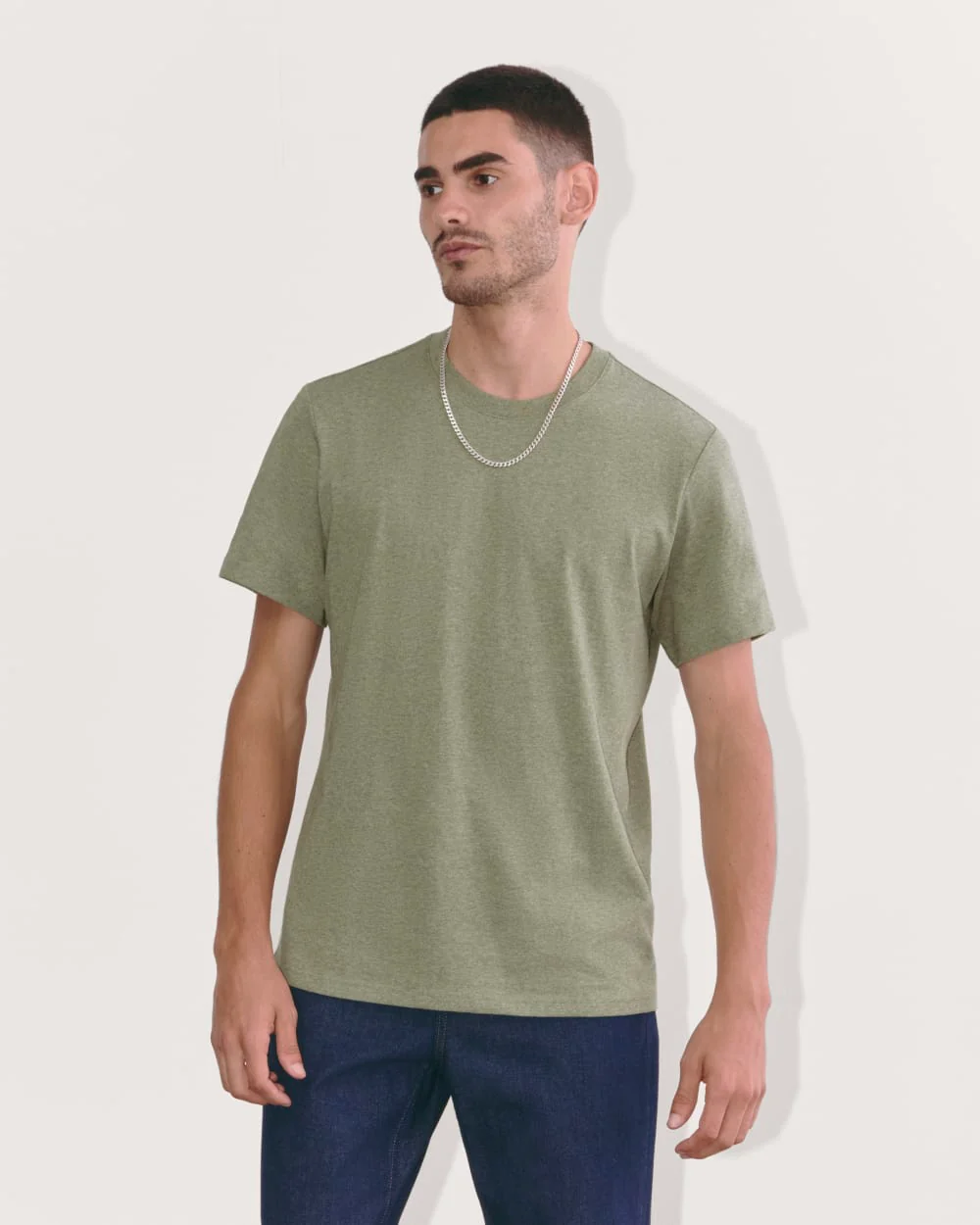 Le modèle Premium-Weight Crew | Uniforme | Vert Sauge Gris