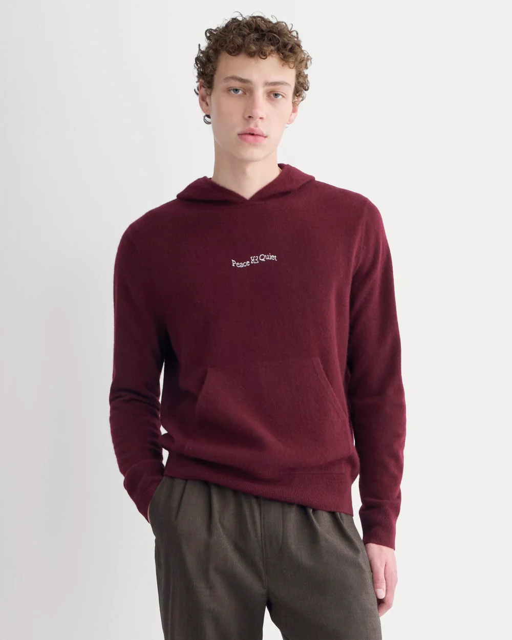 Sweat à capuche en cachemire Everlane x Peace & Quiet | Rouge cerise