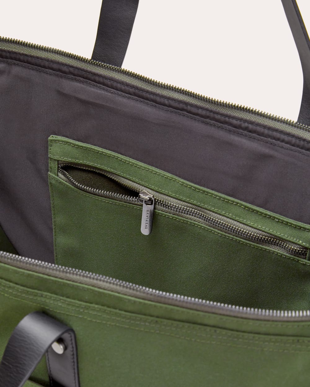 Le Weekender en toile | Forêt sombre